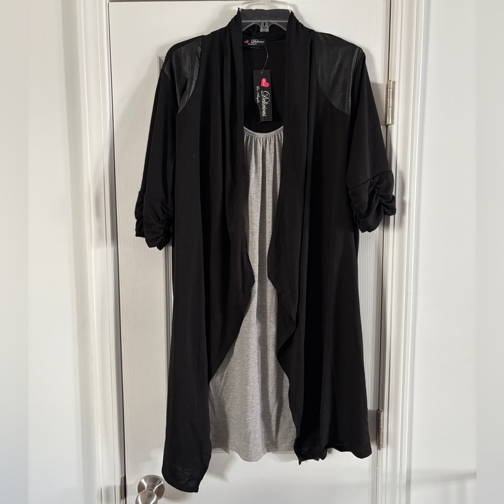 Women’s layered top